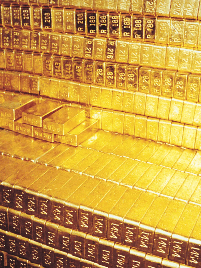 Gold Price on December 8: Jackpot for gold buyers, rate slashes this much! Details here