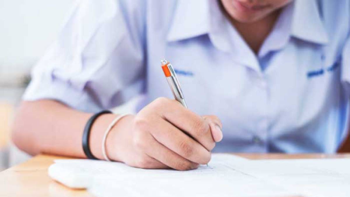 cbse class 10 12 datesheet out