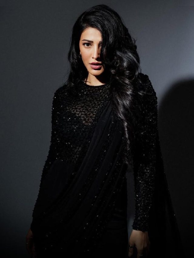 From Classic To Edgy : Take Black Saree Inspiration From Shruti Haasan